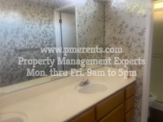 Foto del edificio - 2327 Piccardo Cir