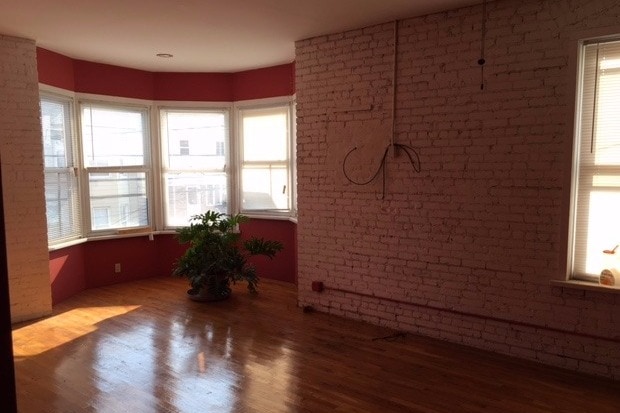 Primary Photo - 21 W 20th St