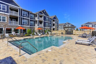 Building Photo - Lakewood Station Apartments