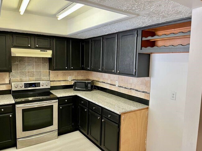 Foto del edificio - 13511 Quetzal Ln