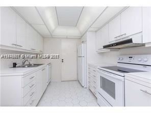 Primary Photo - 2 br, 2.5 bath House - 1880 S Ocean Dr Apt...