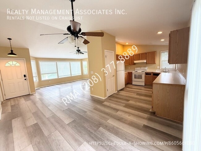 Foto del edificio - 2859 N Columbine Ave