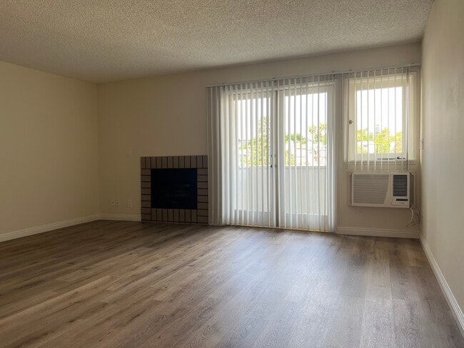 Foto del edificio - Castle Heights Apartments
