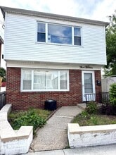 Building Photo - 313 Clarendon St