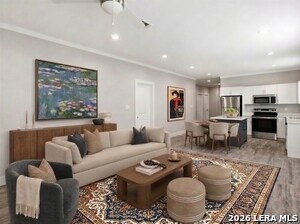 Foto del edificio - 2115 W Houston St