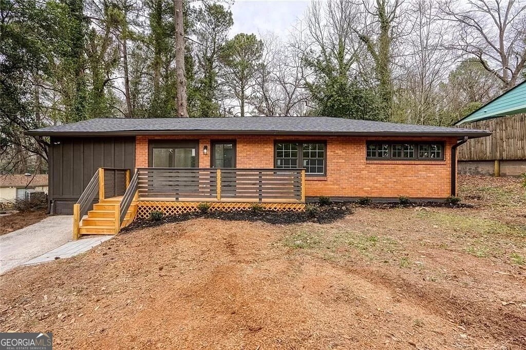 Primary Photo - 3418 Pinehill Dr