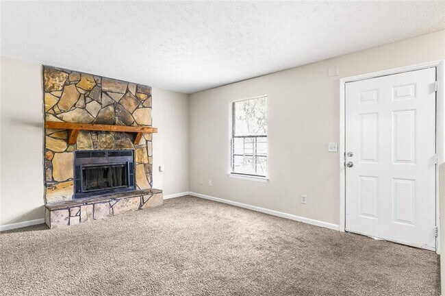 Foto del edificio - 1185 Oak Villas Ct NW