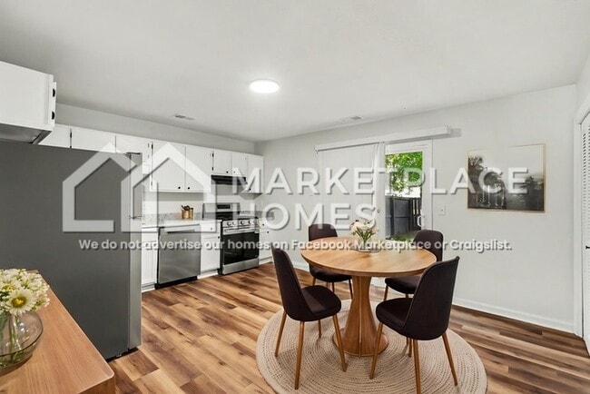 Foto del edificio - 5128 Lakeview Ct