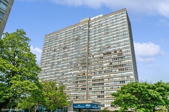 Building Photo - 4800 S Chicago Beach Dr
