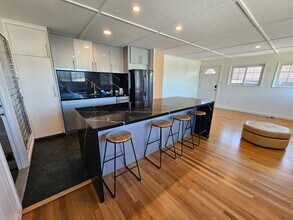Building Photo - 4234 Keaka Dr