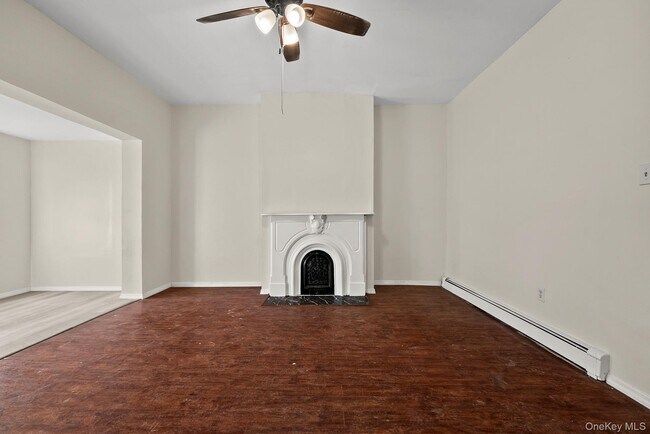 Building Photo - 11 Lafayette Pl