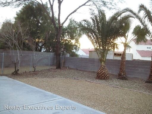 Foto del edificio - 1134 Hill Bridge Dr