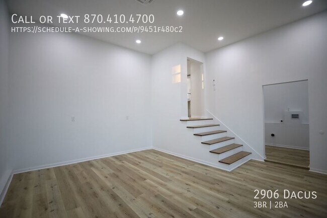 Building Photo - Beautiful 3 bed / 2. bath home - 2000 sq. ...