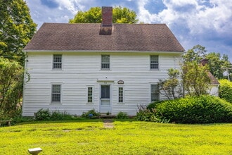 Building Photo - 73 Westledge Rd