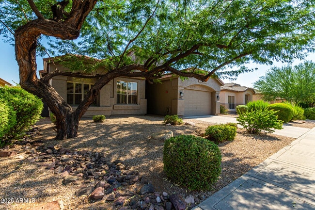 Building Photo - 7355 E Overlook Dr