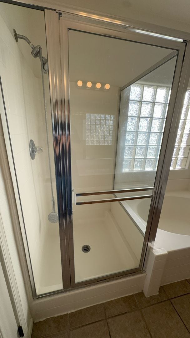 Foto del edificio - Stylish 3BR Oasis: Open Layout, Gourmet Kitchen, Master Retreat, and Serene Patio! Your Dream Hom...