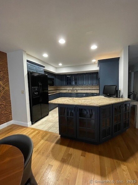 Foto del edificio - 69 Harbour Close