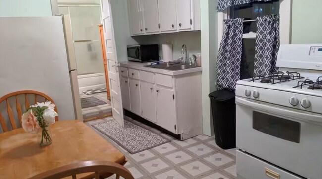 Foto del edificio - 150 12th St