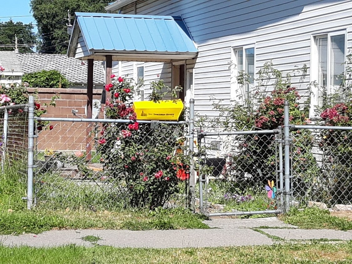 Primary Photo - Northside Spokane! Coming Soon! Move In Sp...