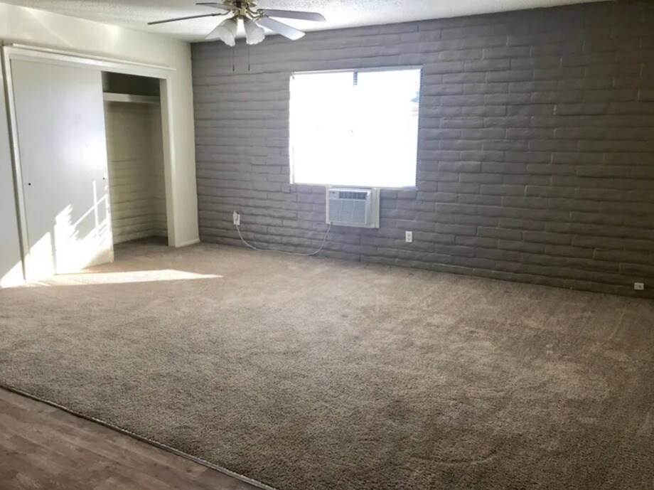 Foto principal - 5801 Haines Ave NE