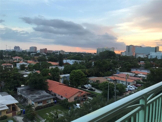 Building Photo - 3500 Coral Way
