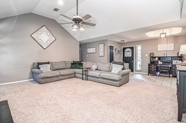 Building Photo - 4507 St Andrews Dr