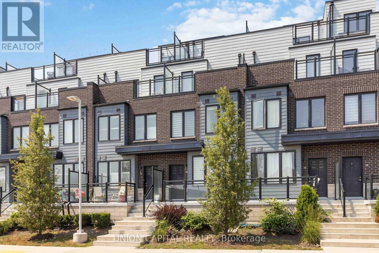 Photo principale - 2255-2255 McNab Ln