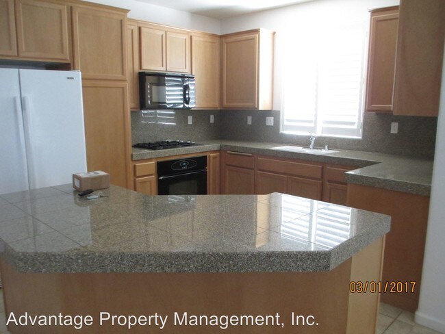 Building Photo - 1734 Bilbao Dr