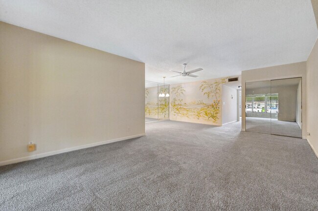 Foto del edificio - 5120 NW 3rd St