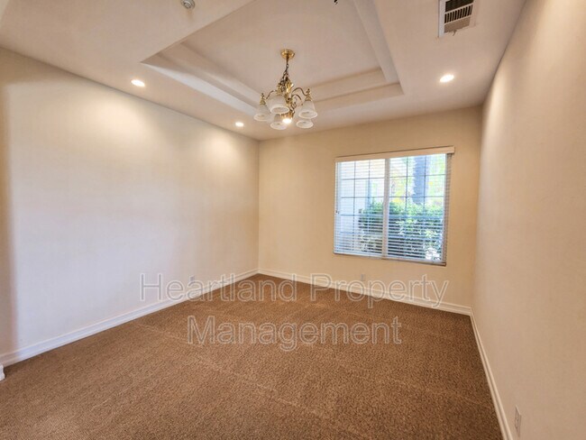 Building Photo - 1173 San Lori Ln