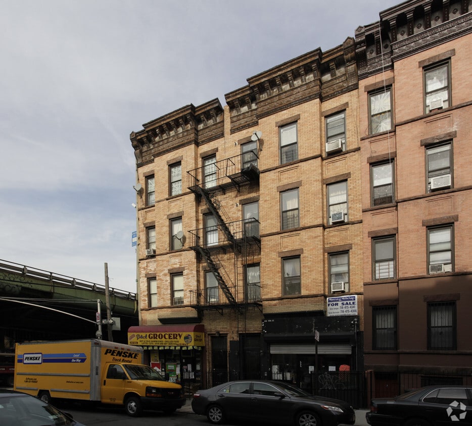 Primary Photo - 313-315 58th St