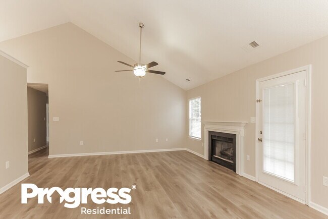 Building Photo - 5401 Pecanbluff Ct