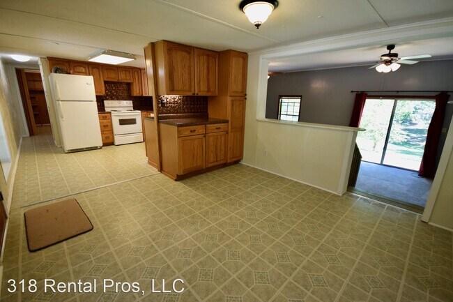 Building Photo - 2 br, 2 bath House - 571 Springhill Rd.