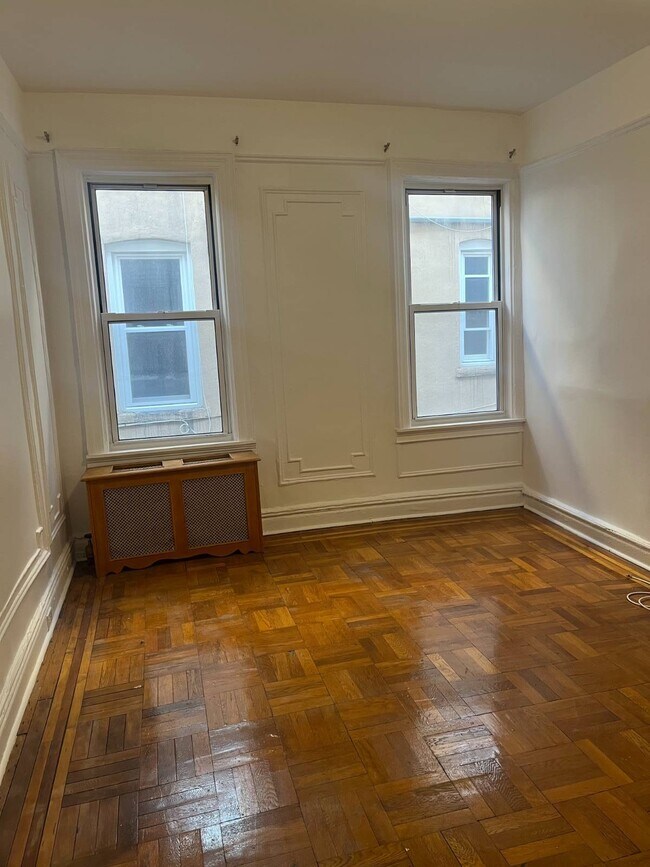 Foto del edificio - 1065 Grant Ave