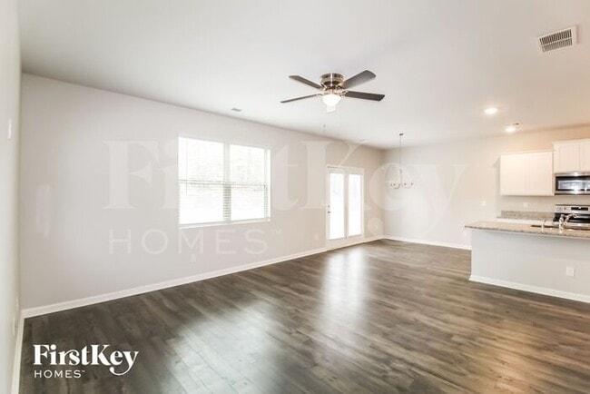 Building Photo - 3890 Lilly Brook Dr