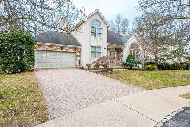 Building Photo - 30 Lavender Dr