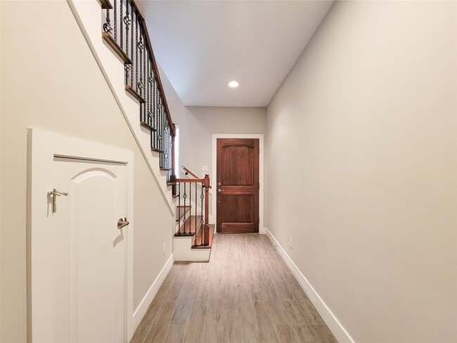 Foto del edificio - 1424 Wilson St
