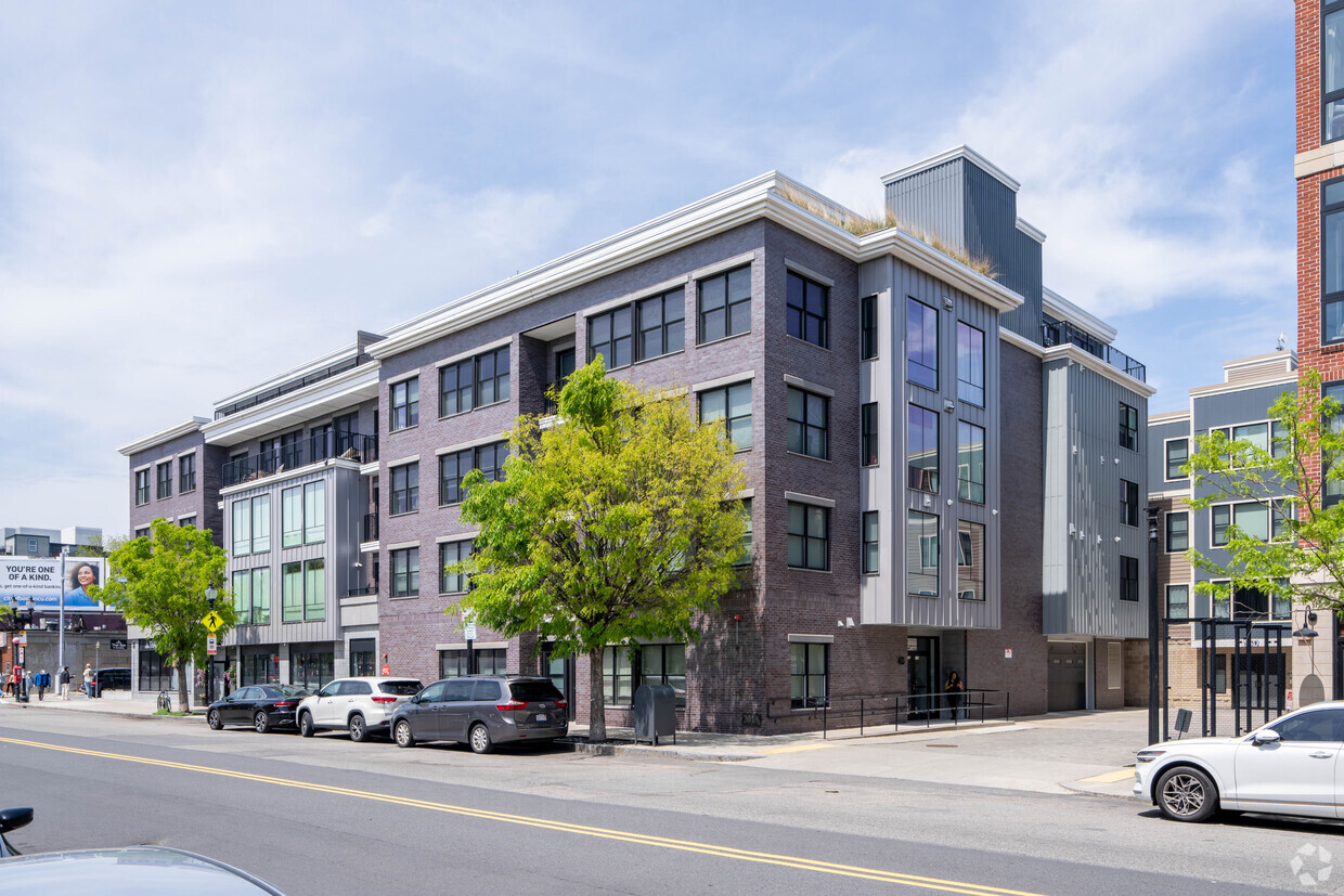 150 W Broadway is located in South Boston. - Broadway Place