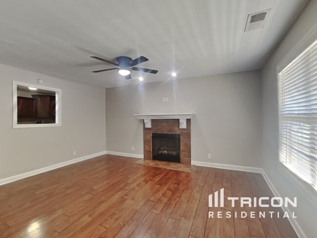 Foto del edificio - 3770 Tradewinds Terrace