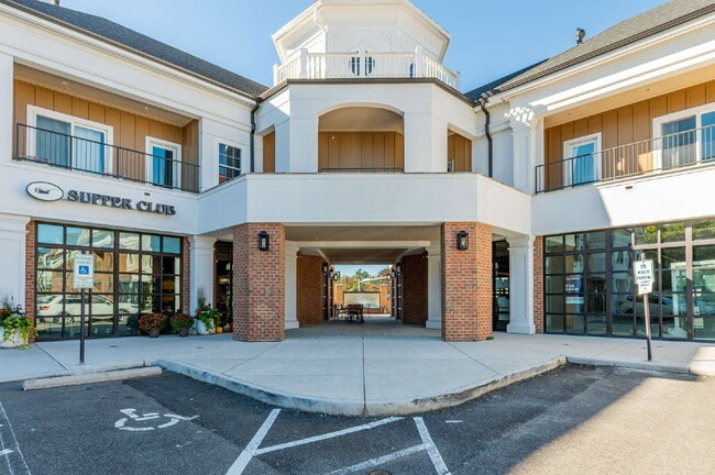 Foto del edificio - 1420 Ewing Pk Lp