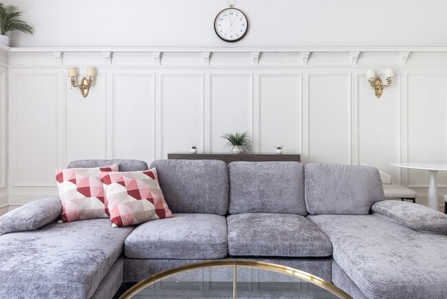 Building Photo - 308 W 107th St