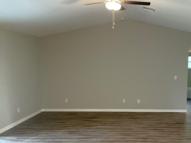 Building Photo - 16154 Galiano Ct