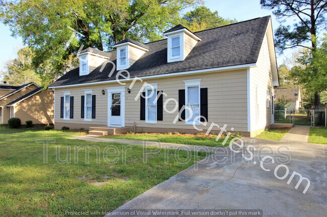 Building Photo - 241 Pear Tree Cir