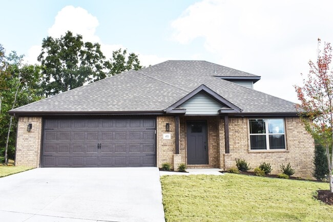 3 Bedroom 2.5 Bathroom Home in Fayetteville AR! - 3 Bedroom 2.5 Bathroom Home in Fayetteville AR!