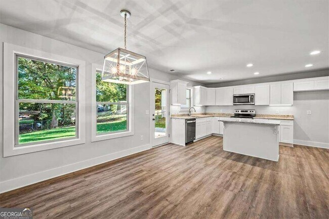 Foto del edificio - 5325 Cherokee Trail