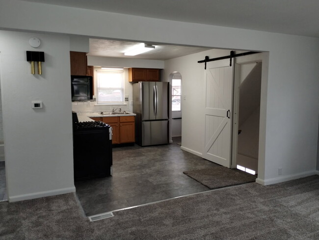 Newly remodeled kitchen - 246 Brackett St