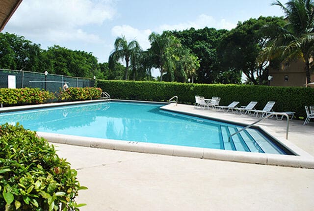 Foto del edificio - 701 NW 19th St