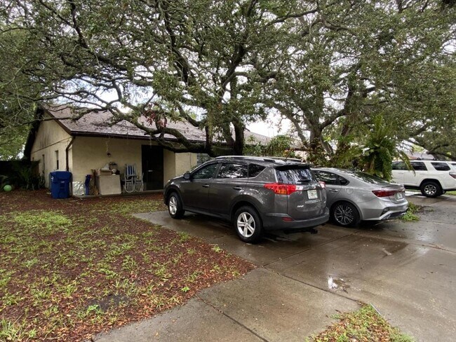 Building Photo - 6338 51st Ave N