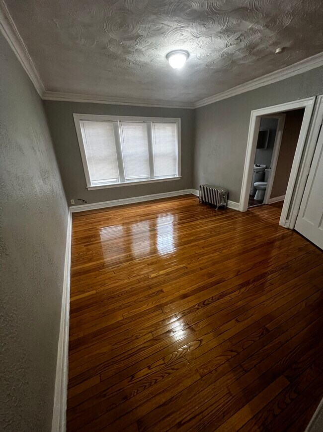 Foto del edificio - 7750 S Kingston Ave