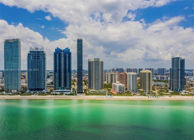 Foto del edificio - 17201 Collins Ave